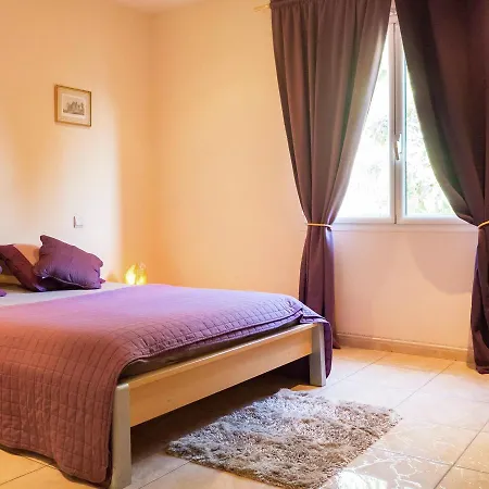 Villa Exquisite In With Swimming Pool Perpinhã