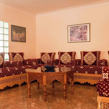 Exquisite In With Swimming Pool