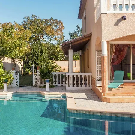 Exquisite In With Swimming Pool Perpinhã